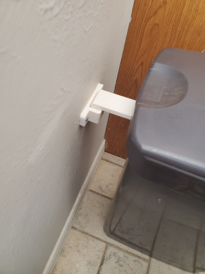 Pet Proof Trash Can Mount